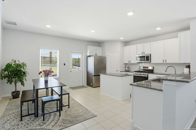 181 Josh Ln, San Antonio, TX 78253