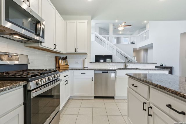 181 Josh Ln, San Antonio, TX 78253