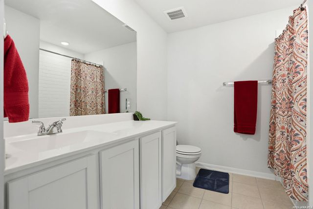 181 Josh Ln, San Antonio, TX 78253