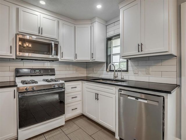 7205 NW 45th Street, Bethany, OK 73008