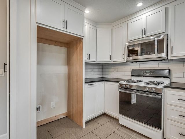 7205 NW 45th Street, Bethany, OK 73008