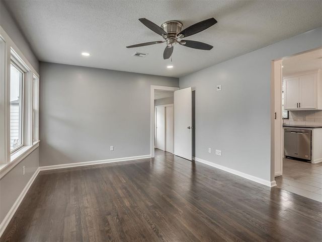 7205 NW 45th Street, Bethany, OK 73008