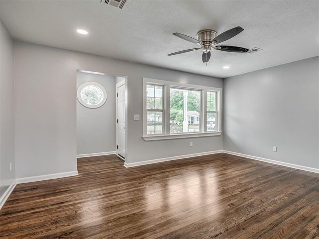 7205 NW 45th Street, Bethany, OK 73008
