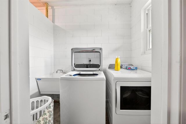 2311 SUNSET DRIVE, Eustis, FL 32726