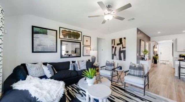 1220 Crumpton DR, Pflugerville, TX 78660