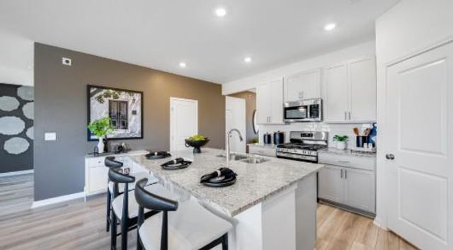 1220 Crumpton DR, Pflugerville, TX 78660