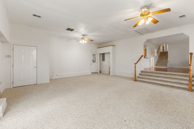 698 Houston Fielder Rd, Clarksville, TN 37043