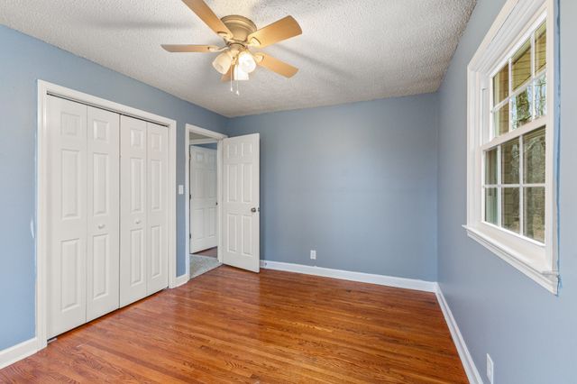 698 Houston Fielder Rd, Clarksville, TN 37043