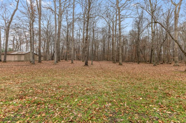 698 Houston Fielder Rd, Clarksville, TN 37043