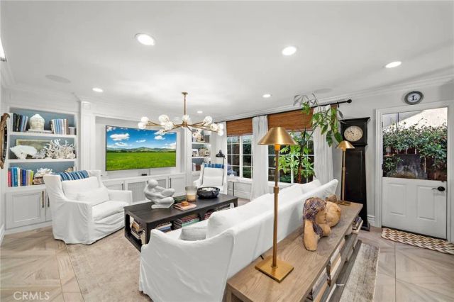 6 Blue Ridge, Irvine, CA 92620