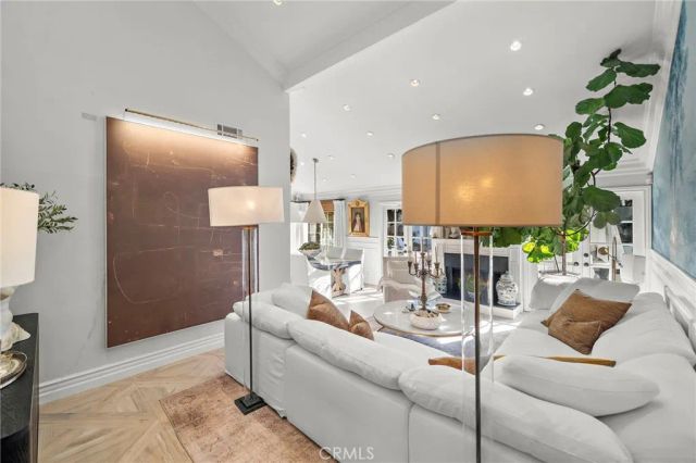 6 Blue Ridge, Irvine, CA 92620