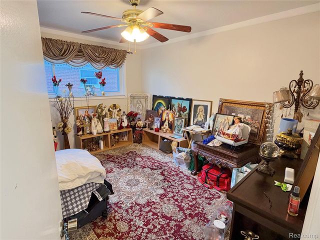 38233 Medville Drive, Sterling Heights, MI 48312