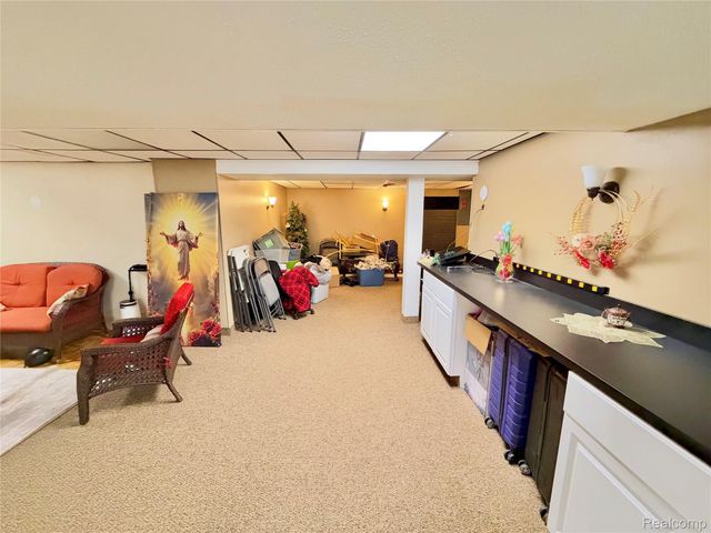 38233 Medville Drive, Sterling Heights, MI 48312
