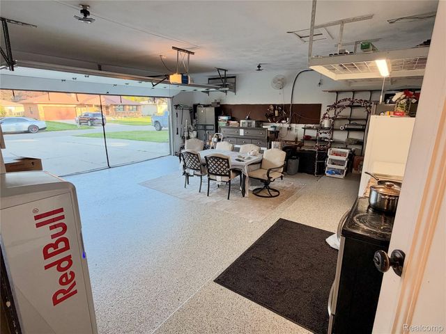 38233 Medville Drive, Sterling Heights, MI 48312