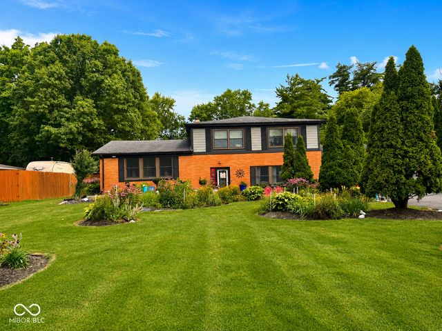 4825 Kessler Boulevard East Drive, Indianapolis, IN 46220