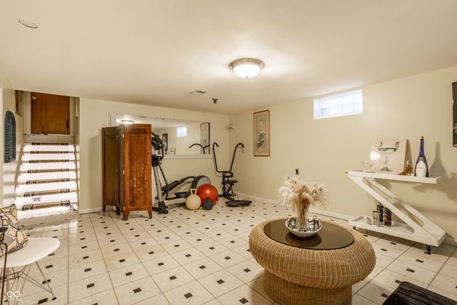 4825 Kessler Boulevard East Drive, Indianapolis, IN 46220