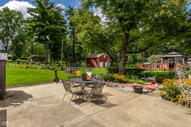 4825 Kessler Boulevard East Drive, Indianapolis, IN 46220