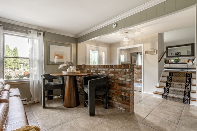 4825 Kessler Boulevard East Drive, Indianapolis, IN 46220