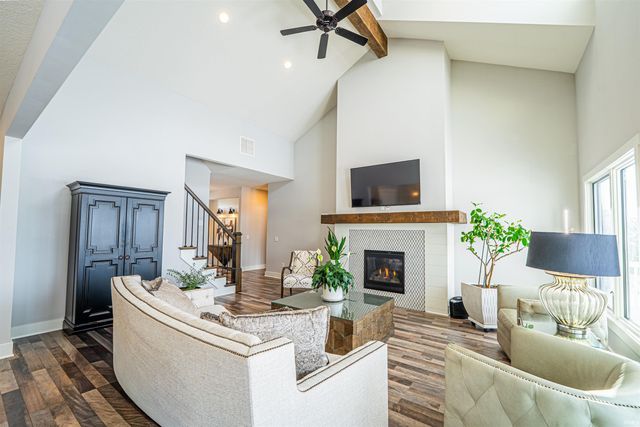 295 Quell Court, Fort Wayne, IN 46845