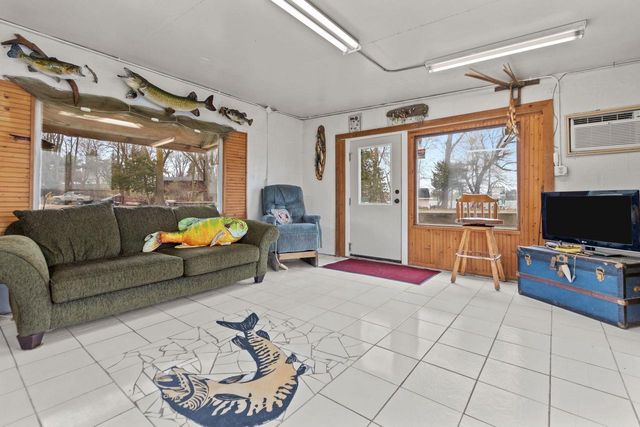 W2138 Melmar Drive, Markesan, WI 53946