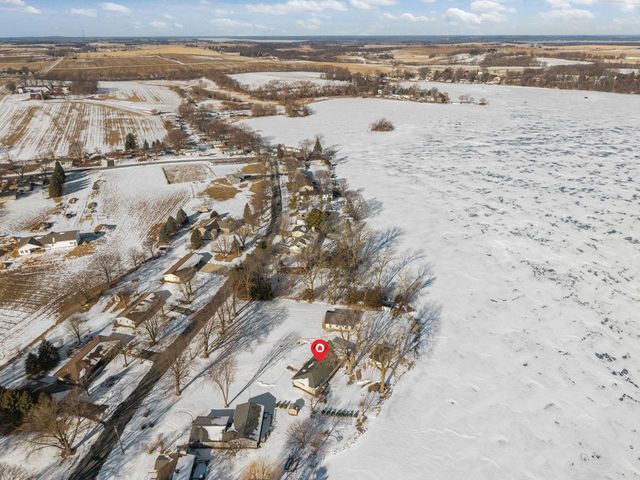 W2138 Melmar Drive, Markesan, WI 53946