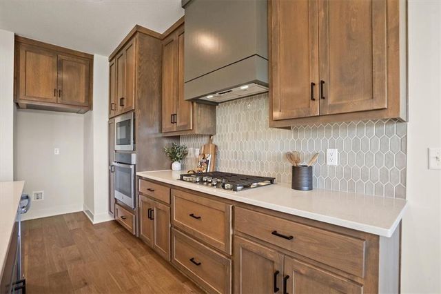 1227 Larkspur Place, Raymore, MO 64083