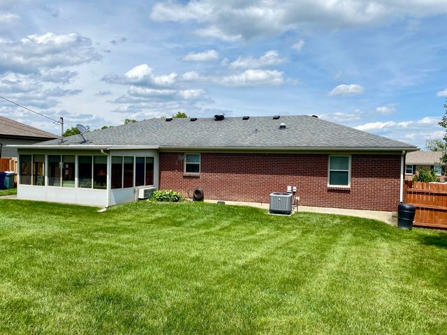 304 Woodspointe Way, Wilmore, KY 40390