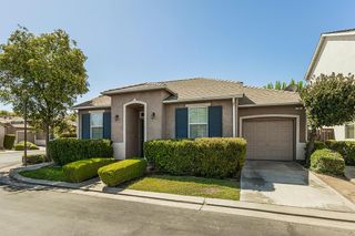 704 W Riviera Lane, Clovis, CA 93619