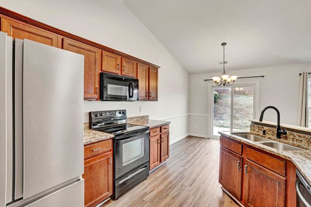 2 Somerville Court, Greenville, SC 29605