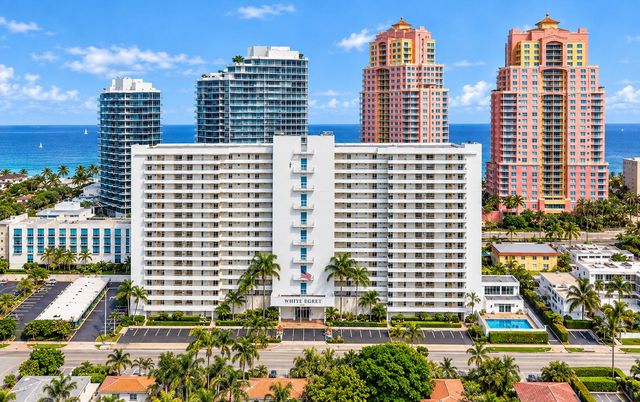 2200 NE 33rd Avenue 2J, Fort Lauderdale, FL 33305