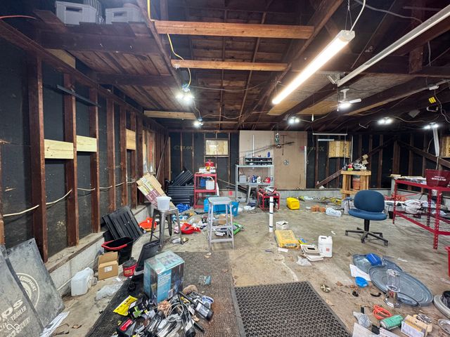 1010 N Harrison Street, Alexandria, IN 46001