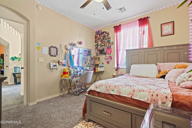 2072 ROBERT MINNIE Place A, El Paso, TX 79938