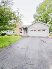 318 Clinton Street, Mulberry, IN 46058