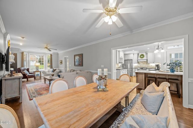 102 Parkroyale Lane, Cary, NC 27519