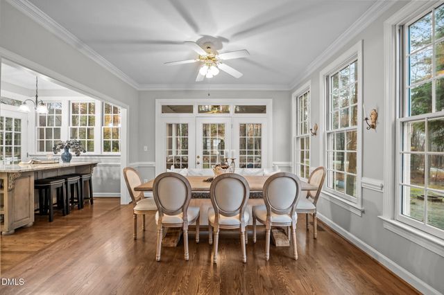 102 Parkroyale Lane, Cary, NC 27519