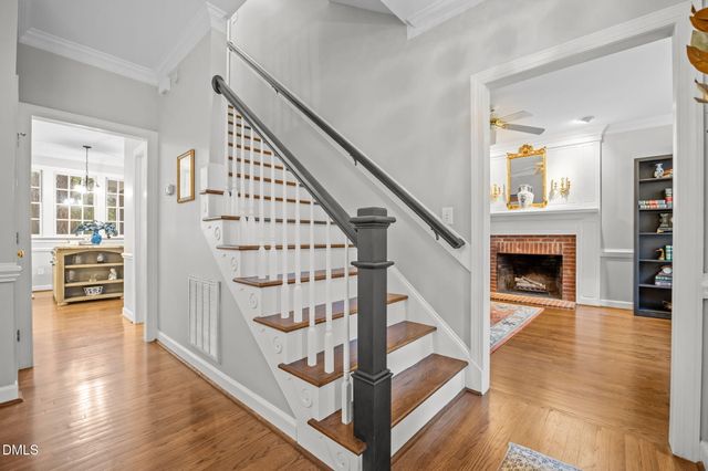 102 Parkroyale Lane, Cary, NC 27519