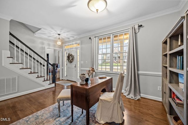 102 Parkroyale Lane, Cary, NC 27519