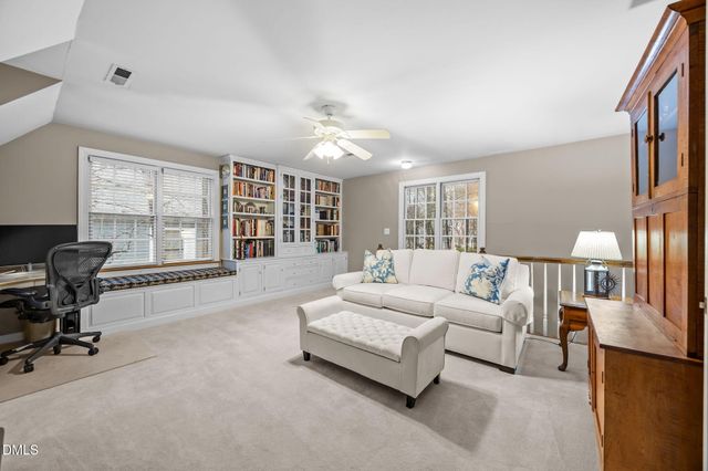 102 Parkroyale Lane, Cary, NC 27519