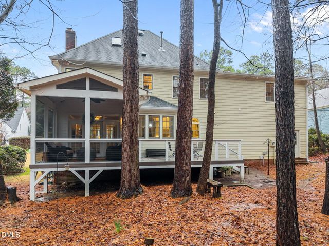 102 Parkroyale Lane, Cary, NC 27519