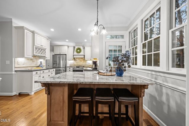 102 Parkroyale Lane, Cary, NC 27519