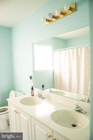 208 BELGIAN DR, Spring City, PA 19475