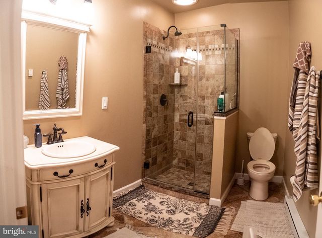 208 BELGIAN DR, Spring City, PA 19475