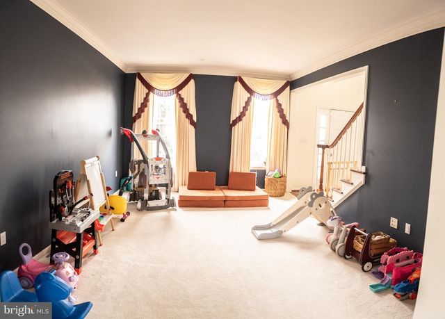 208 BELGIAN DR, Spring City, PA 19475