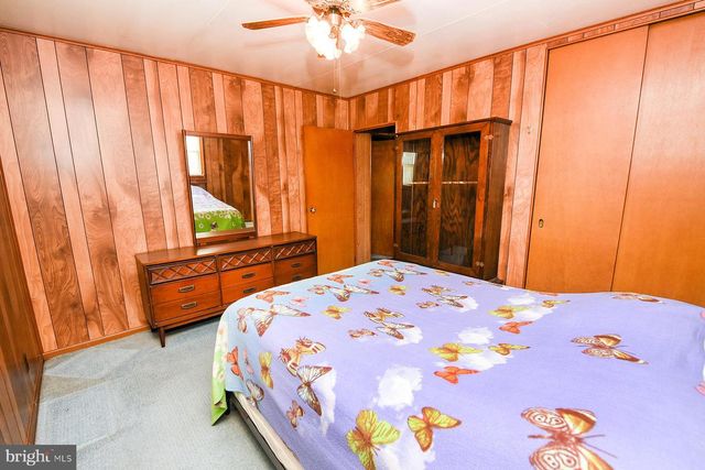 239 TEWKSBURY RD, Fairless Hills, PA 19030