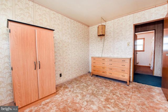 239 TEWKSBURY RD, Fairless Hills, PA 19030