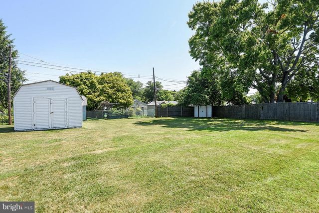 239 TEWKSBURY RD, Fairless Hills, PA 19030