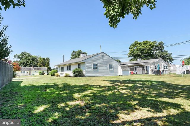 239 TEWKSBURY RD, Fairless Hills, PA 19030