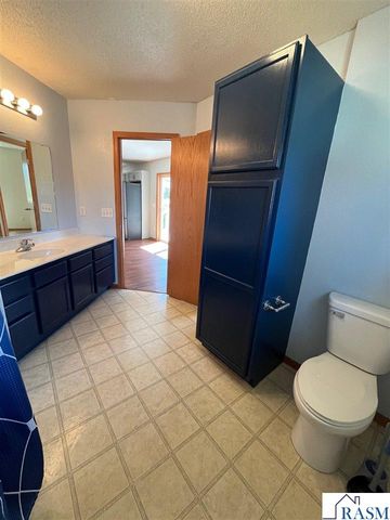 1232 SW Menk Drive, St. Peter, MN 56082