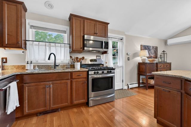 130 Colgate Road, Nashua, NH 03064