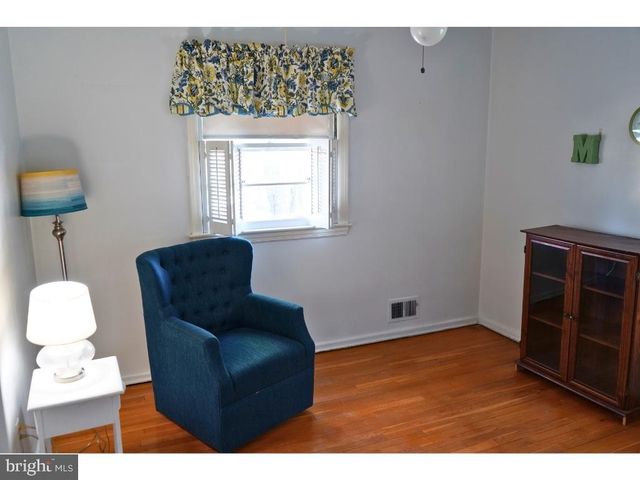 8301 LEGATION RD, Hyattsville, MD 20784